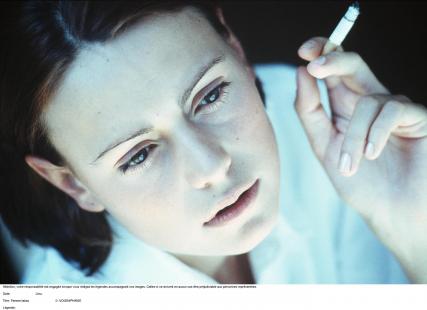 12,6 cigarettes par jour, en moyenne, pour les fumeuses