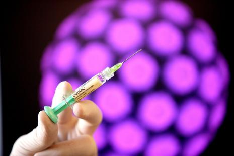 La vaccination HPV en pharmacie permettrait d’augmenter la couverture vaccinale contre les papillomavirus, particulièrement faible en France