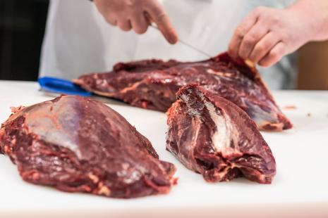 Les propositions de l'étude invitent à ne pas consommer plus de 450 g de viande par semaine, toutes viandes confondues