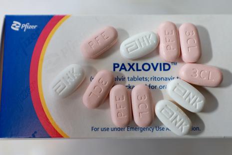 La présentation sous forme de comprimés de Paxlovid a facilité son accessibilité en ville